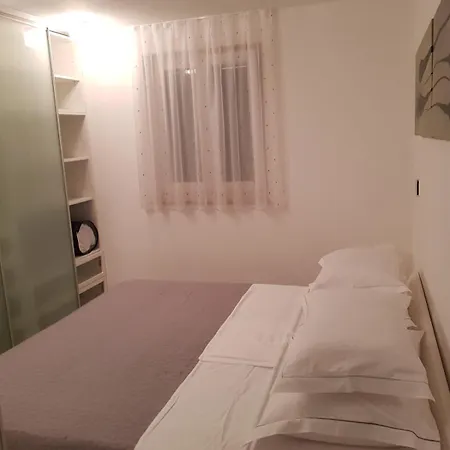 Ξενοδοχείο με διαμερίσματα Fontana